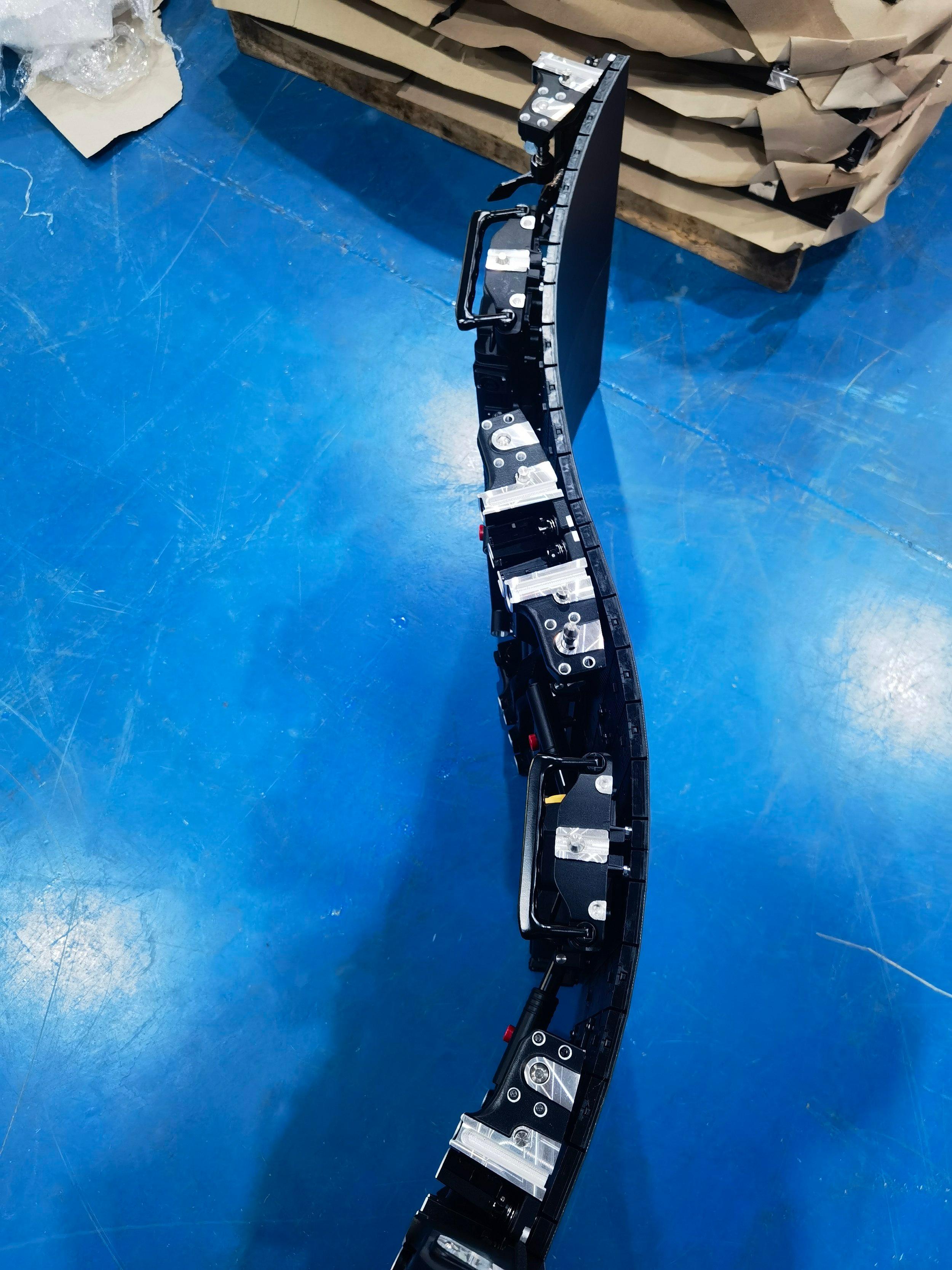 P1.9 LED tile